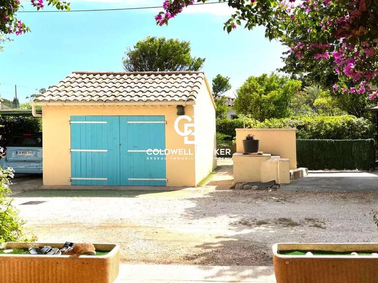 Maison Le Lavandou - 1 chambre - 163m²