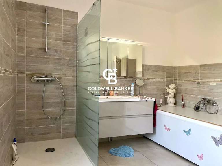 Maison Le Lavandou - 1 chambre - 163m²