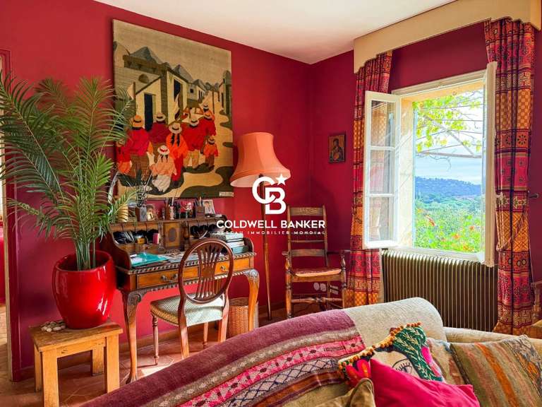 Property Le Lavandou - 7 bedrooms - 391m²