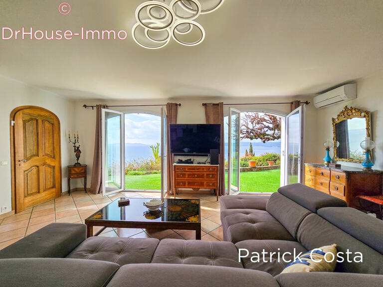 Villa Le Lavandou - 3 bedrooms - 200m²
