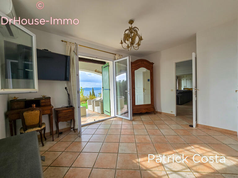Villa Le Lavandou - 3 bedrooms - 200m²