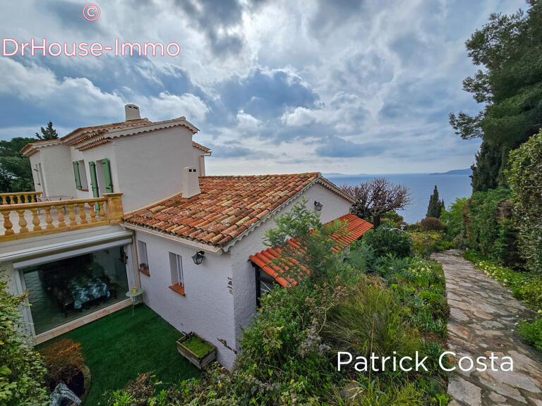 Villa Le Lavandou - 3 bedrooms - 200m²