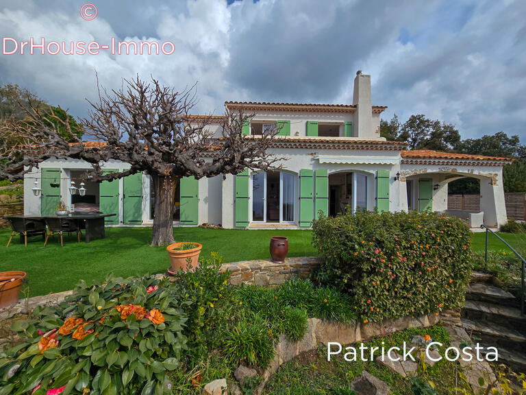 Villa Le Lavandou - 3 bedrooms - 200m²