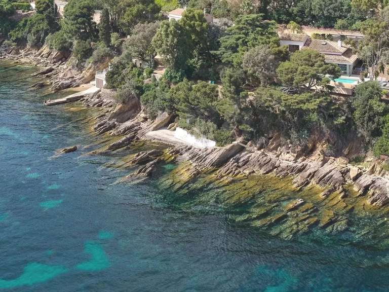 Villa Le Lavandou - 4 bedrooms - 200m²