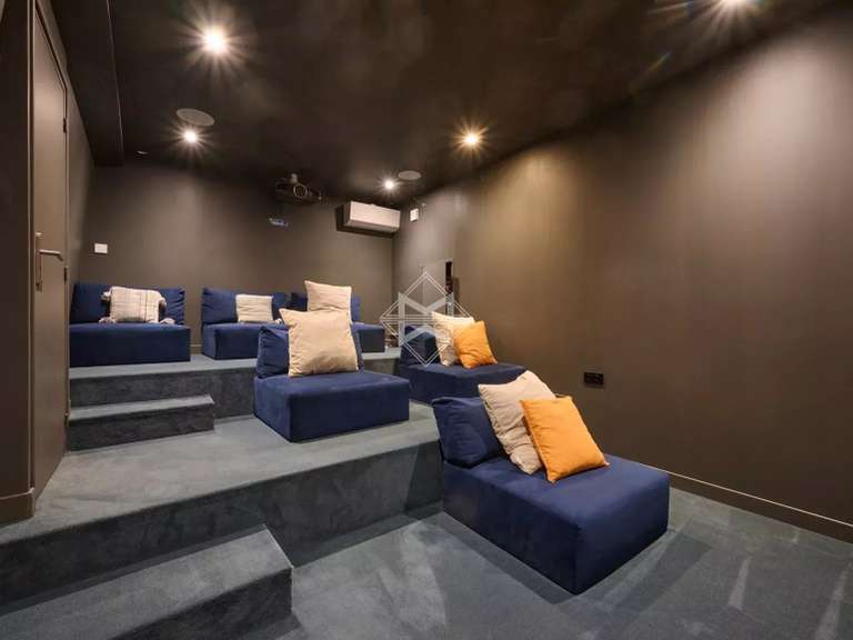 Villa with Sea view Le Lavandou - 6 bedrooms - 340m²