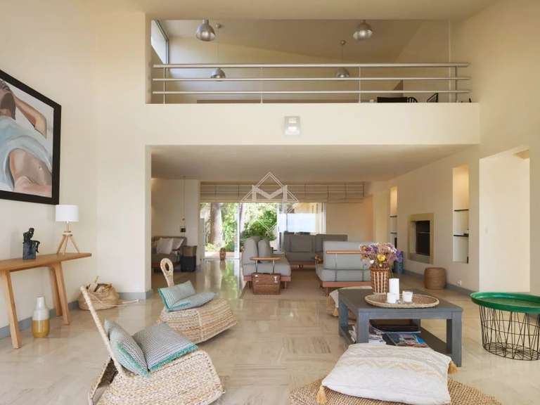 Villa with Sea view Le Lavandou - 6 bedrooms - 340m²