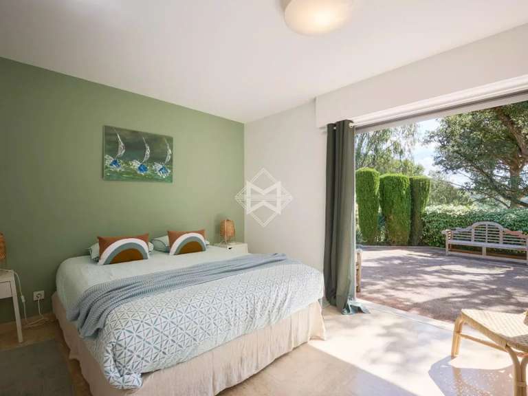 Villa with Sea view Le Lavandou - 6 bedrooms - 340m²