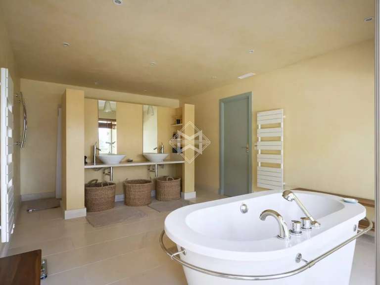 Villa with Sea view Le Lavandou - 6 bedrooms - 340m²