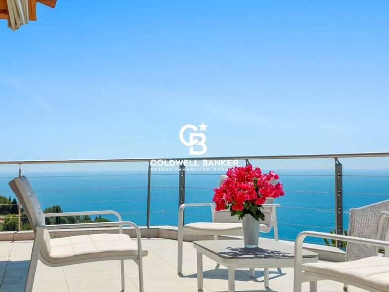 Villa with Sea view Le Lavandou - 4 bedrooms - 300m²