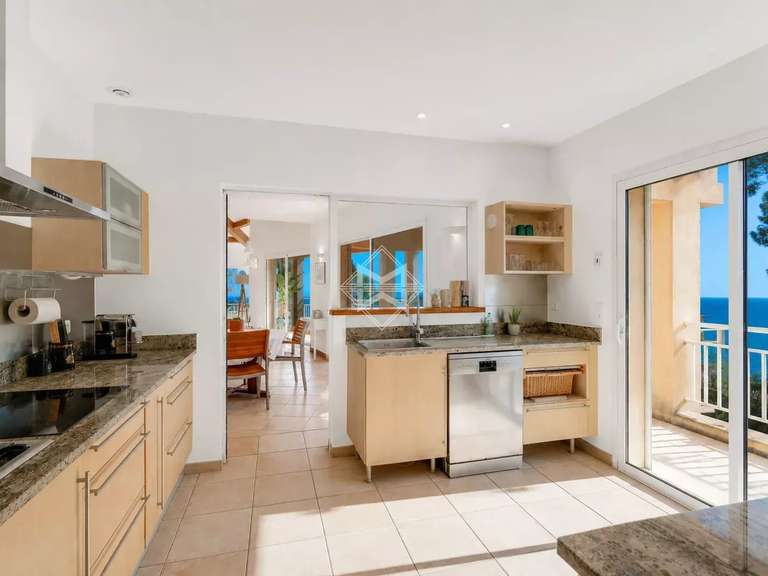 Villa avec Vue sur mer Le Lavandou - 3 chambres - 241m²
