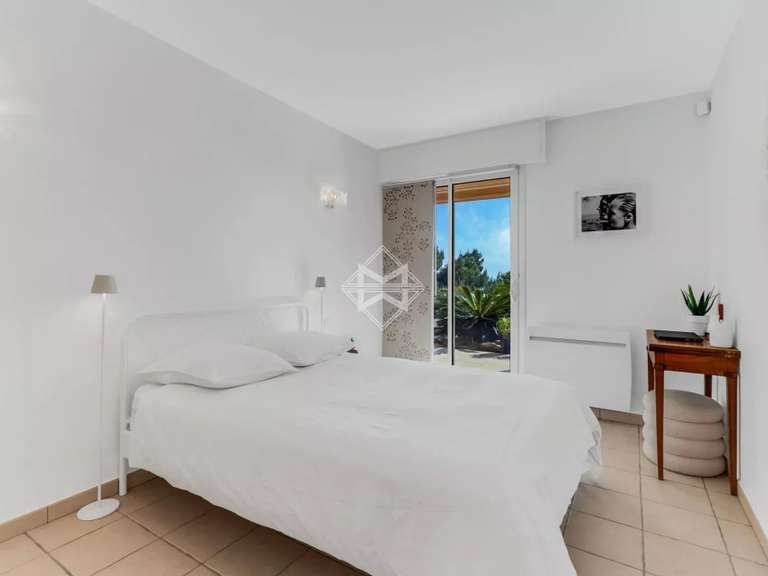 Villa avec Vue sur mer Le Lavandou - 3 chambres - 241m²