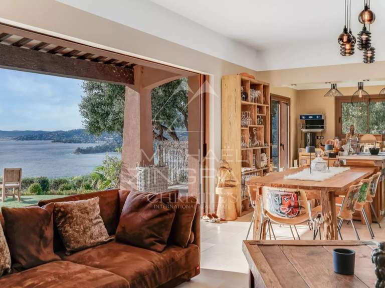 Villa avec Vue sur mer Le Lavandou - 6 chambres - 220m²