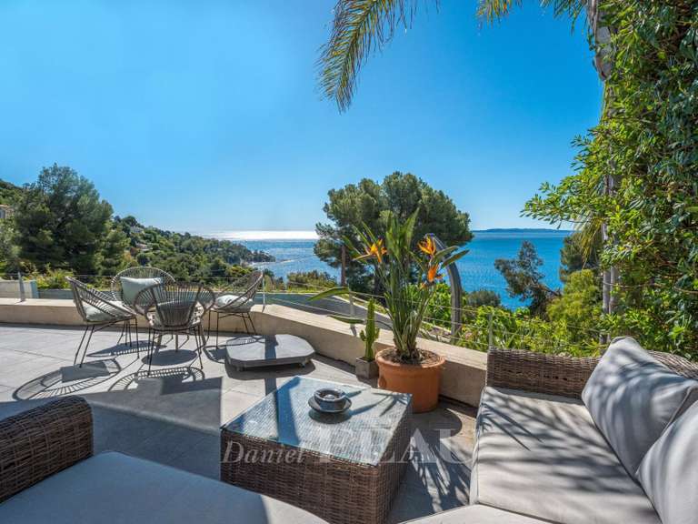 Villa avec Vue sur mer Le Lavandou - 4 chambres - 192m²
