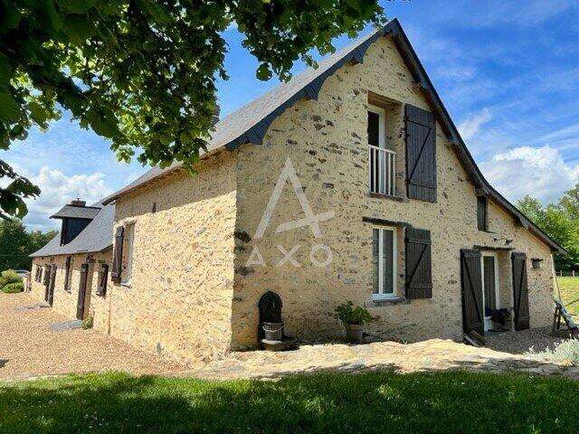 Maison de luxe à vendre au Lion-d'Angers : 499 200€