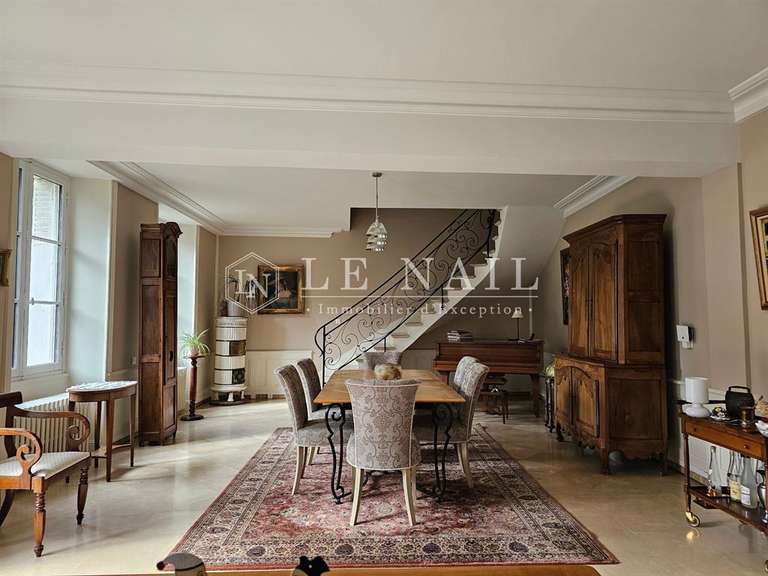 Maison Le Lion-d'Angers - 5 chambres - 280m²