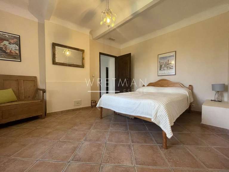 Villa Le Luc - 5 chambres - 238m²