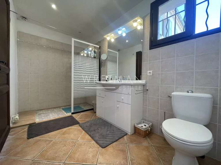 Villa Le Luc - 5 chambres - 238m²