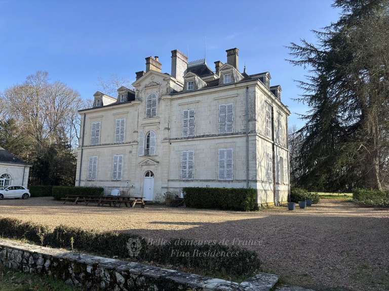 Manoir Le Lude - 20 chambres - 800m²