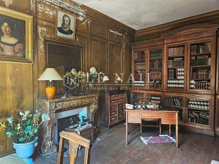 Castle Le Mans - 10 bedrooms - 600m²