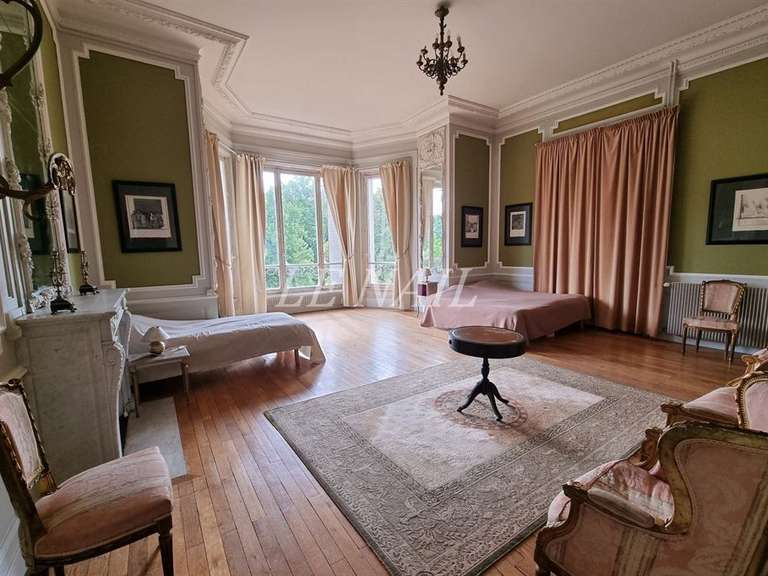 Château Le Mans - 13 chambres - 900m²