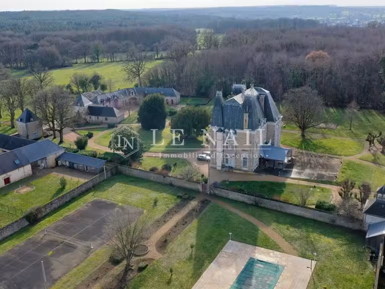 Château Le Mans - 19 chambres - 750m²