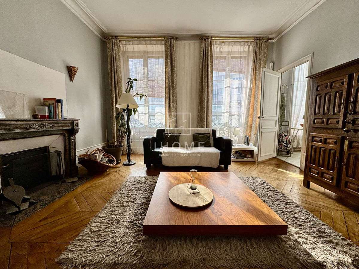 Maison Le Mans