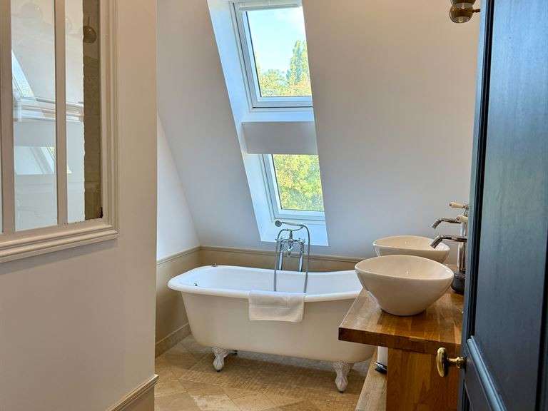 Manor Le Mans - 8 bedrooms - 255m²