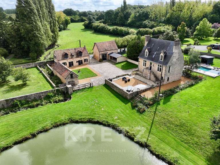 Manor Le Mans - 8 bedrooms - 255m²