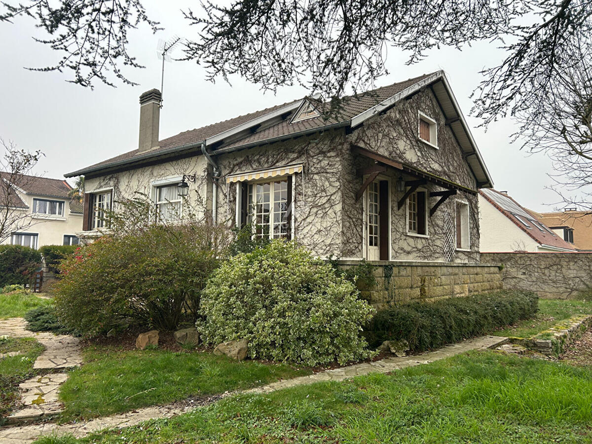 Maison Le Mesnil-le-Roi