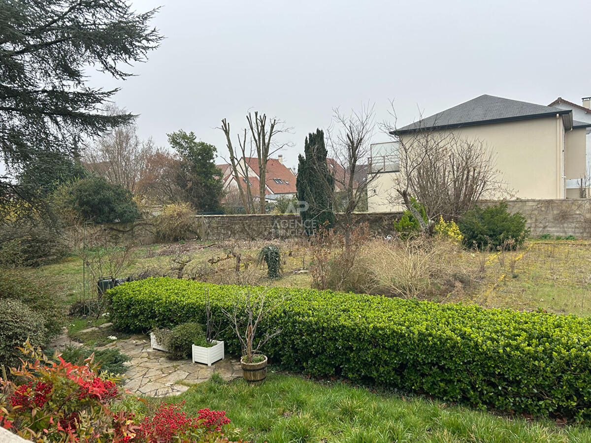 Maison Le Mesnil-le-Roi