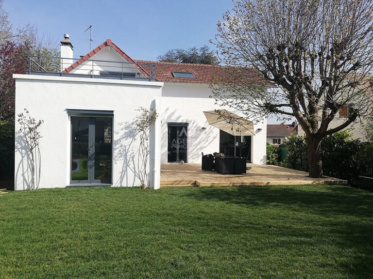 House Le Mesnil-le-Roi - 4 bedrooms - 165m²