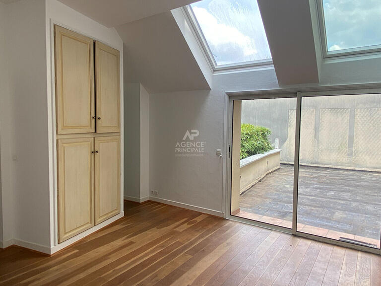 Maison Le Mesnil-le-Roi - 4 chambres - 140m²