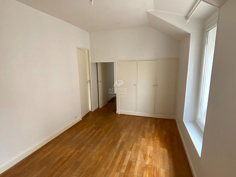 Maison Le Mesnil-le-Roi - 4 chambres - 140m²