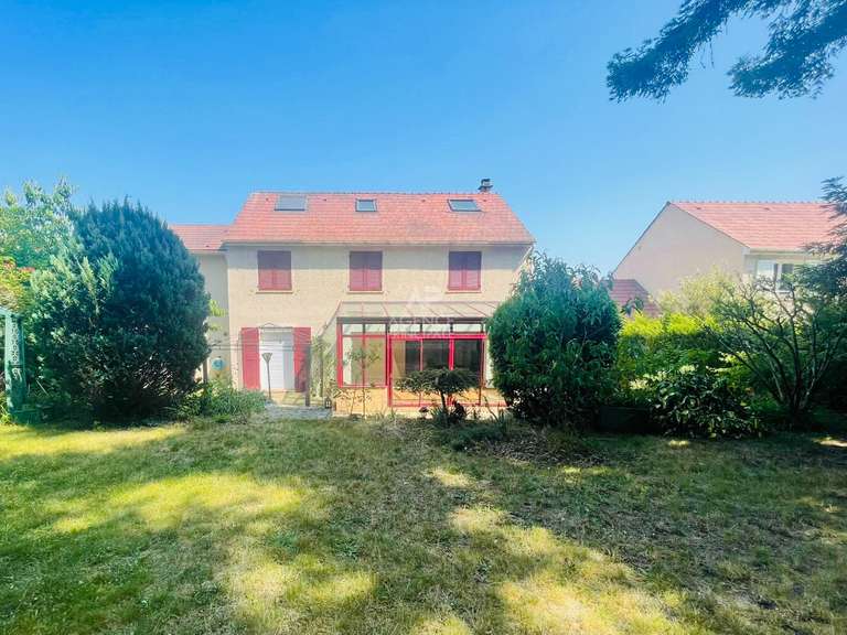 House Le Mesnil-le-Roi - 5 bedrooms - 187m²