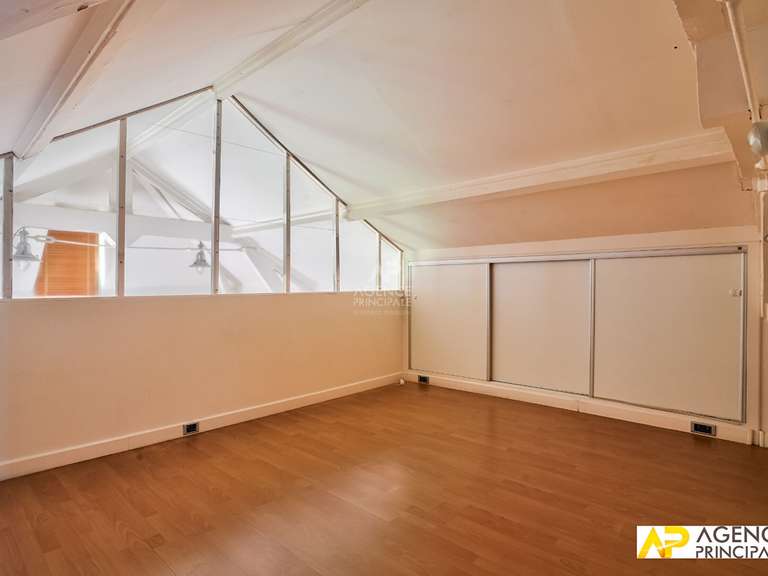 Maison Le Mesnil-le-Roi - 4 chambres - 192m²