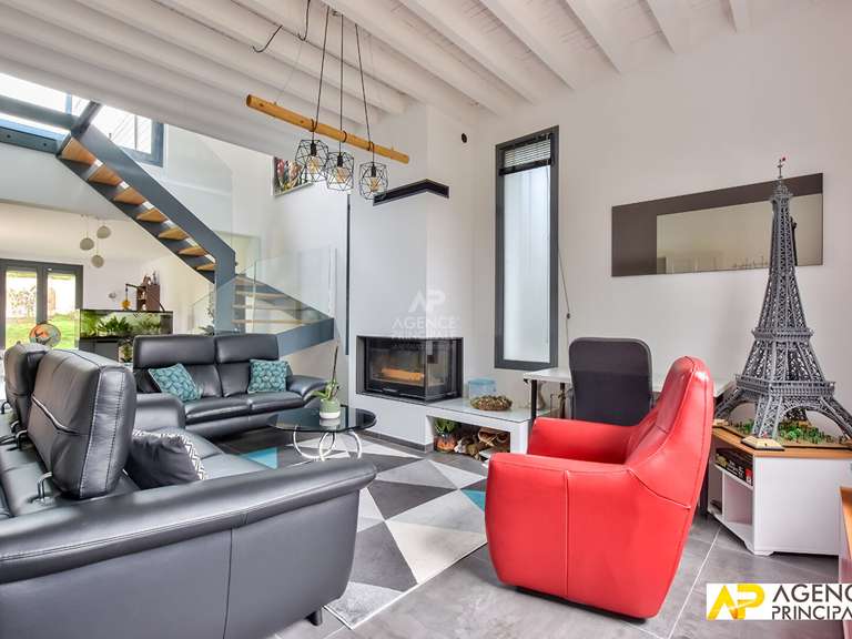 Maison Le Mesnil-le-Roi - 4 chambres - 165m²