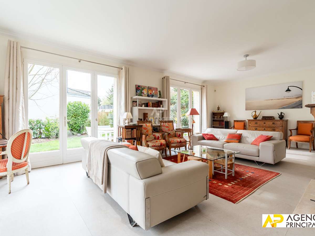 Maison Le Mesnil-le-Roi