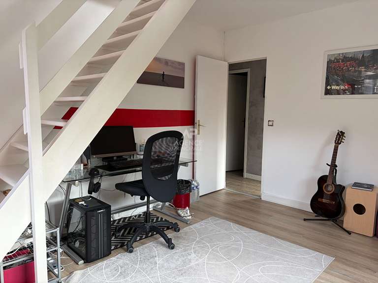 Maison Le Mesnil-le-Roi - 4 chambres - 162m²