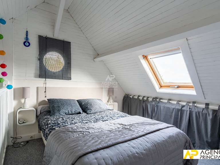 Maison Le Mesnil-le-Roi - 4 chambres - 162m²