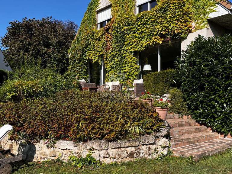 Maison Le Mesnil-le-Roi - 4 chambres - 162m²