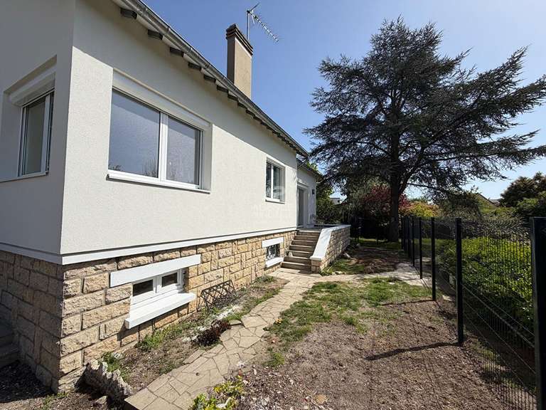 Maison Le Mesnil-le-Roi - 4 chambres - 150m²