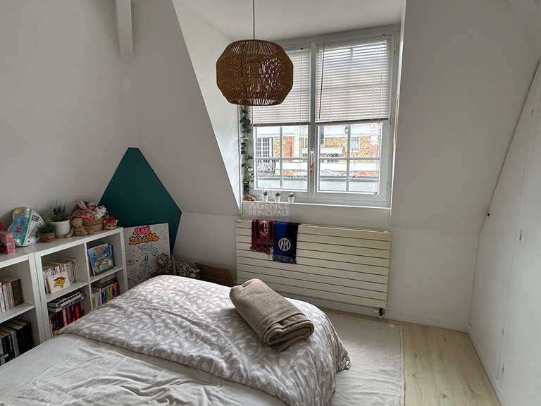 House Le Mesnil-le-Roi - 6 bedrooms - 168m²