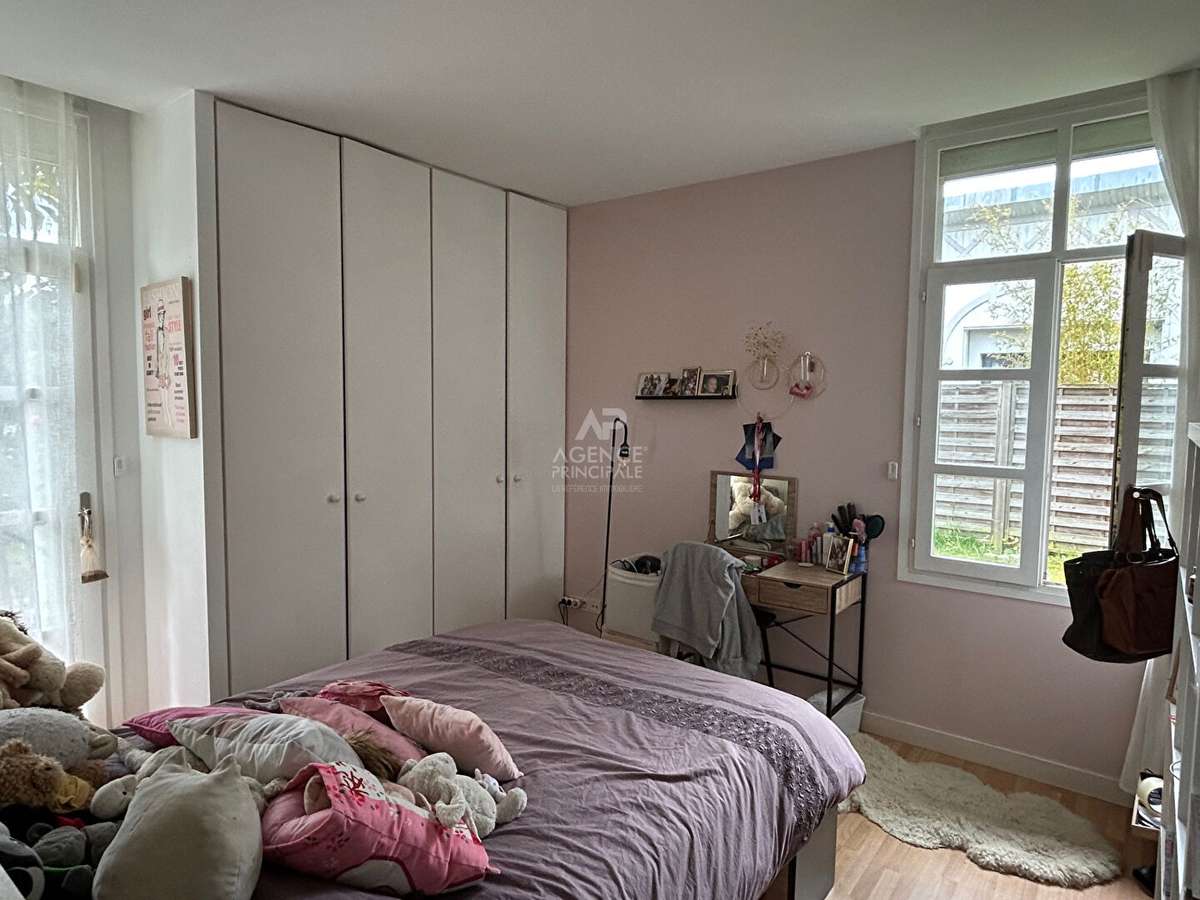 House Le Mesnil-le-Roi