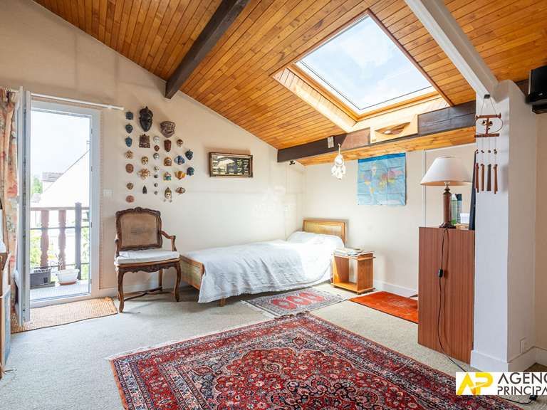 Maison Le Mesnil-le-Roi - 3 chambres - 129m²