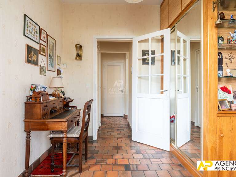 Maison Le Mesnil-le-Roi - 3 chambres - 129m²