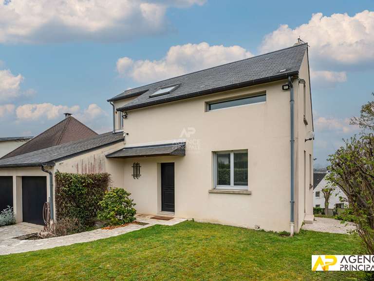 Maison Le Mesnil-le-Roi - 5 chambres - 183m²
