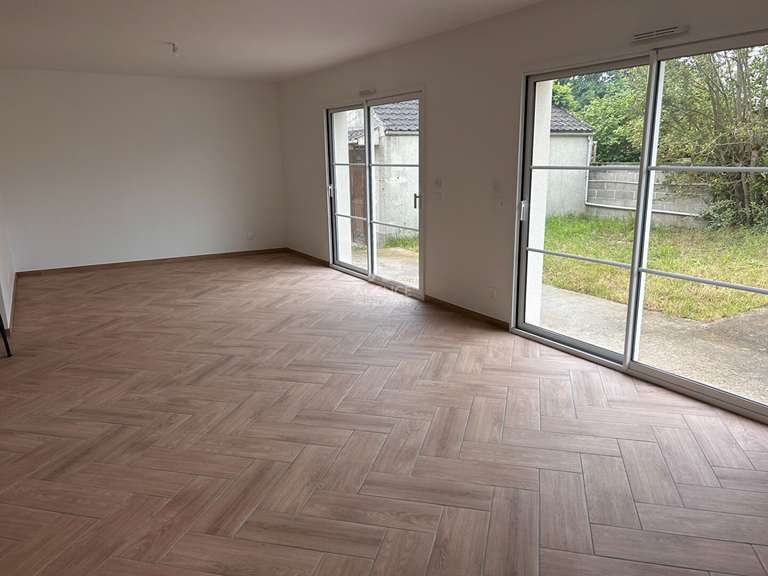 Maison Le Mesnil-le-Roi - 3 chambres - 120m²