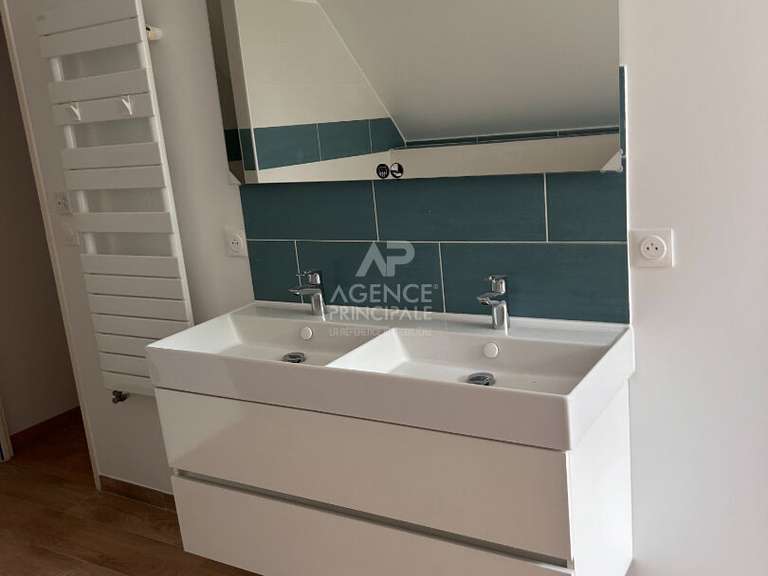 Maison Le Mesnil-le-Roi - 3 chambres - 120m²