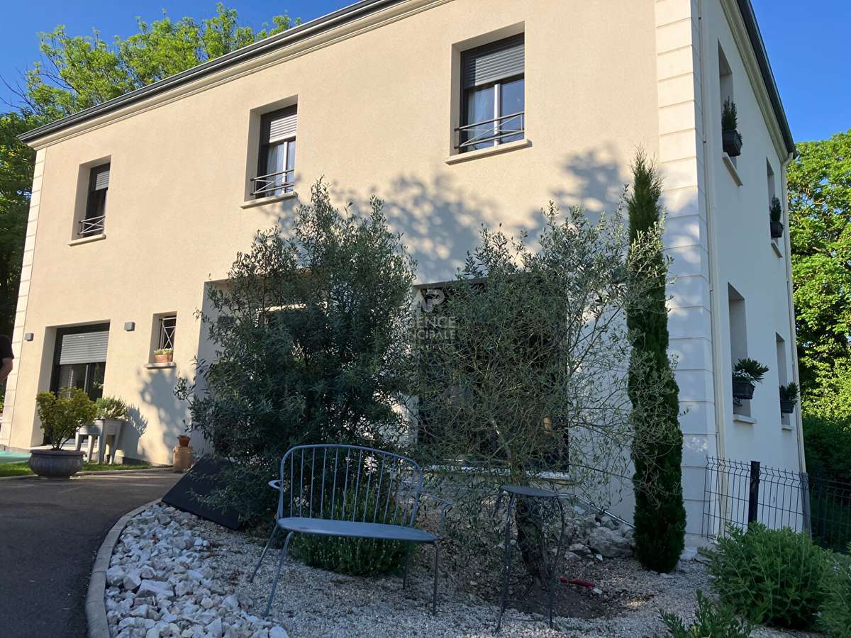 Maison Le Mesnil-le-Roi