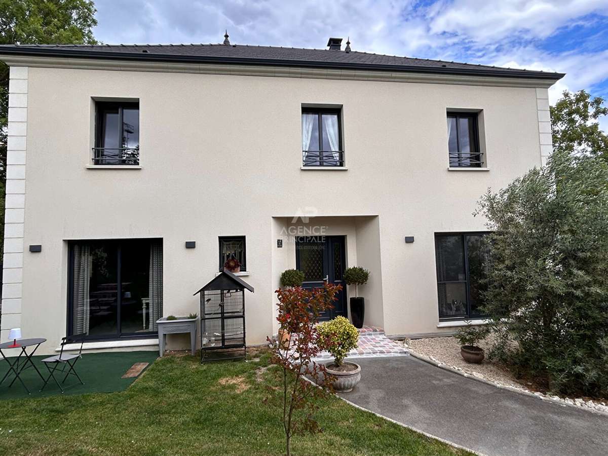 Maison Le Mesnil-le-Roi
